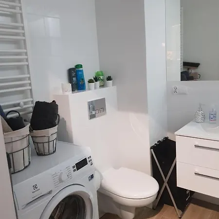 Limanowskiego Lejlighed